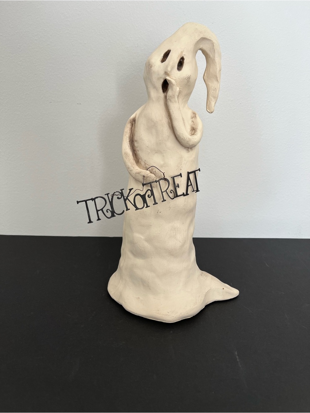 Kirkland Halloween Ghost Trick Or Treat Resin Figurine Statue Decor 11.25" H